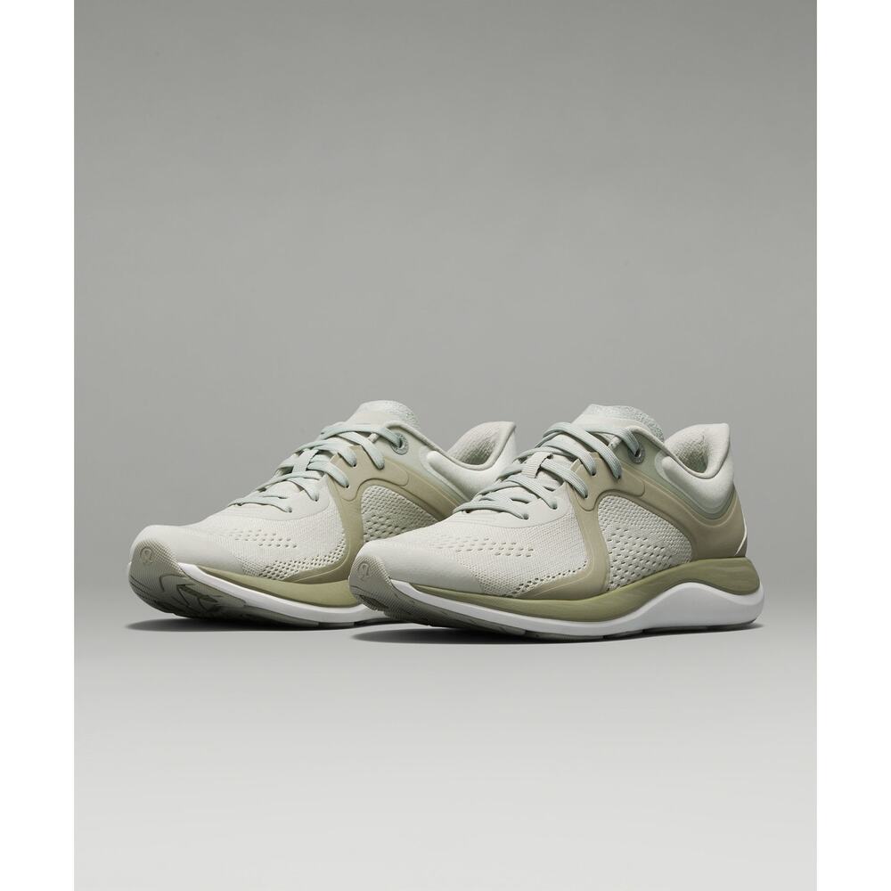Lululemon Chargefeel Low Workout Shoe Women's SZ 6.5 Sage Fern Green Running